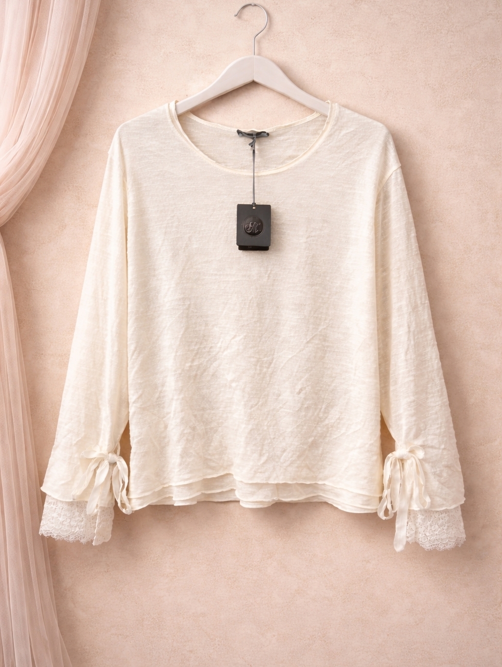 NWT Von Maur XL Long-Sleeve Top with Lace Tie Cuffs